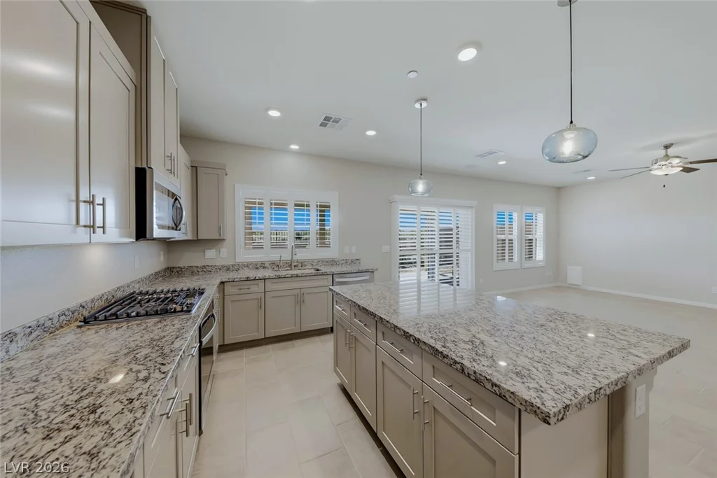 375 Winter Dove, Henderson, NV 89011