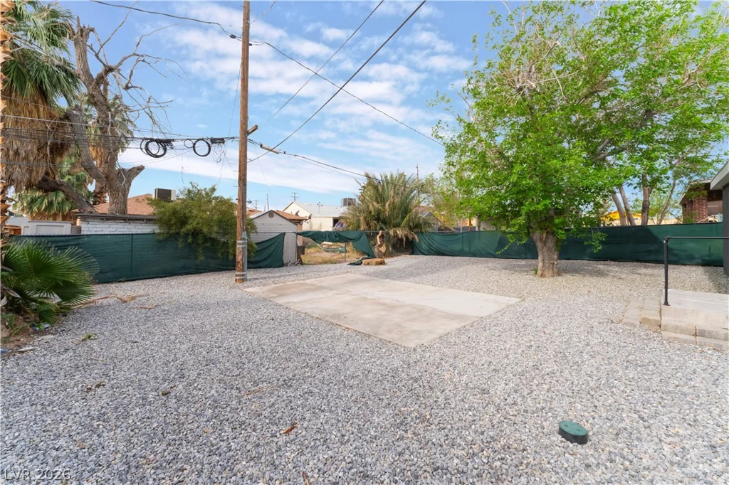 1408 Carson, Las Vegas, NV 89101