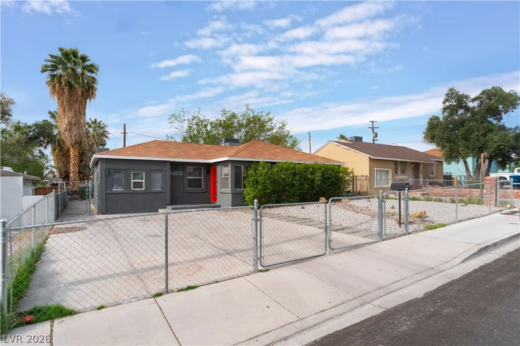 1408 Carson, Las Vegas, NV 89101
