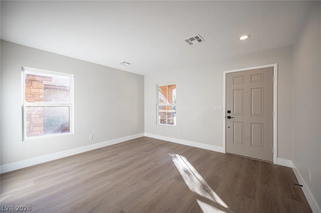 10642 Ostend, Las Vegas, NV 89166