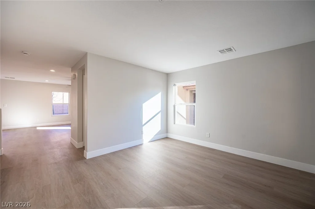 10642 Ostend, Las Vegas, NV 89166