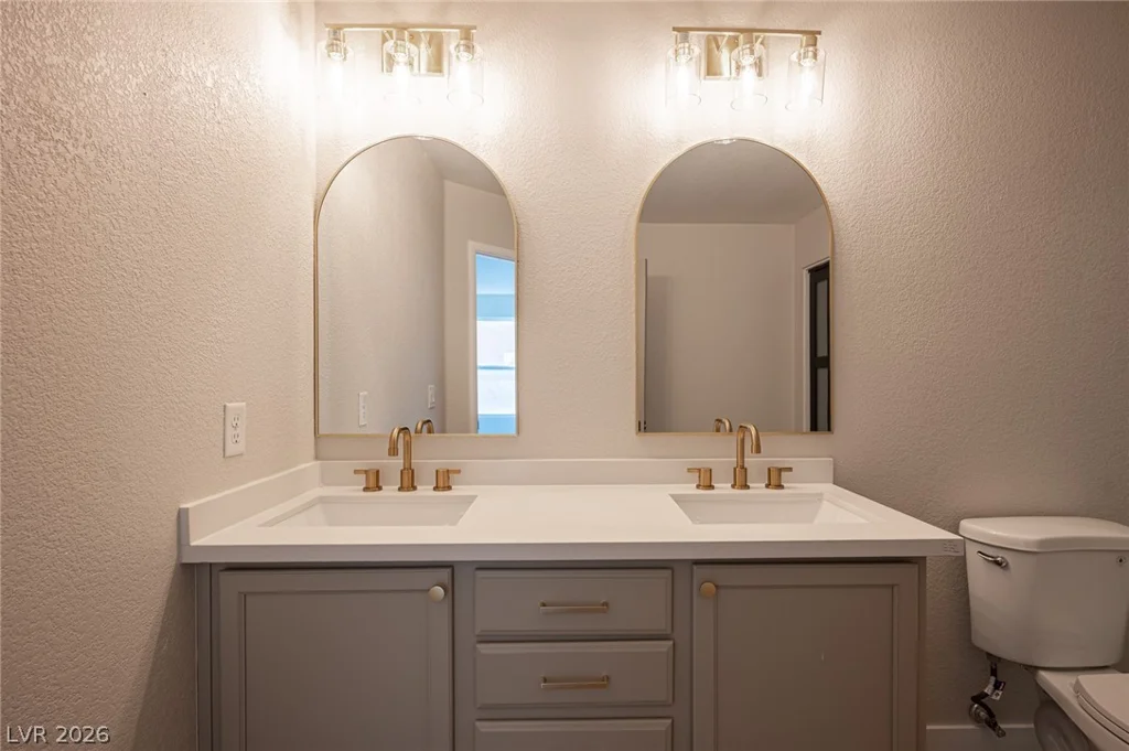 10642 Ostend, Las Vegas, NV 89166