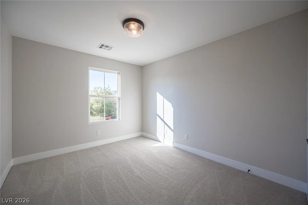 10642 Ostend, Las Vegas, NV 89166