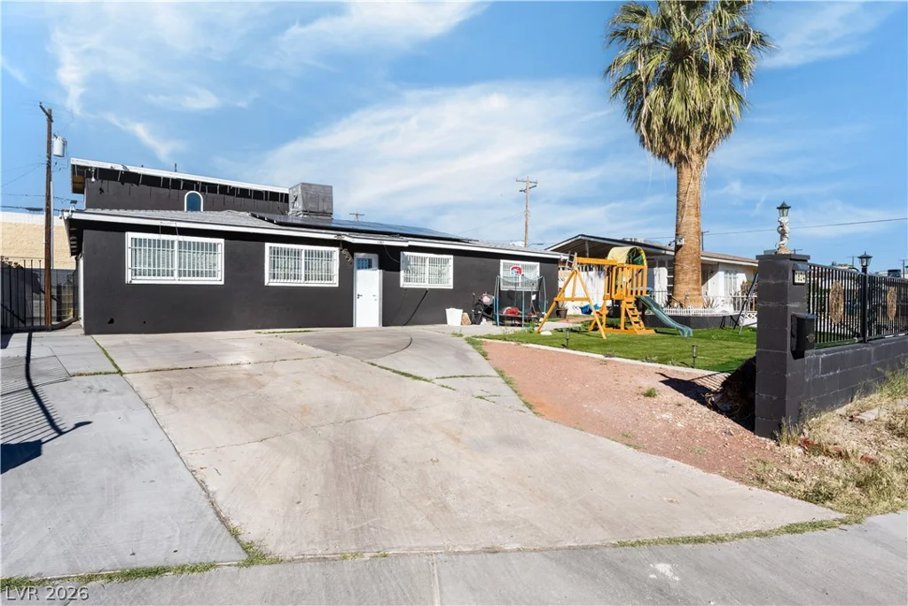 1624 L, Las Vegas, NV 89106