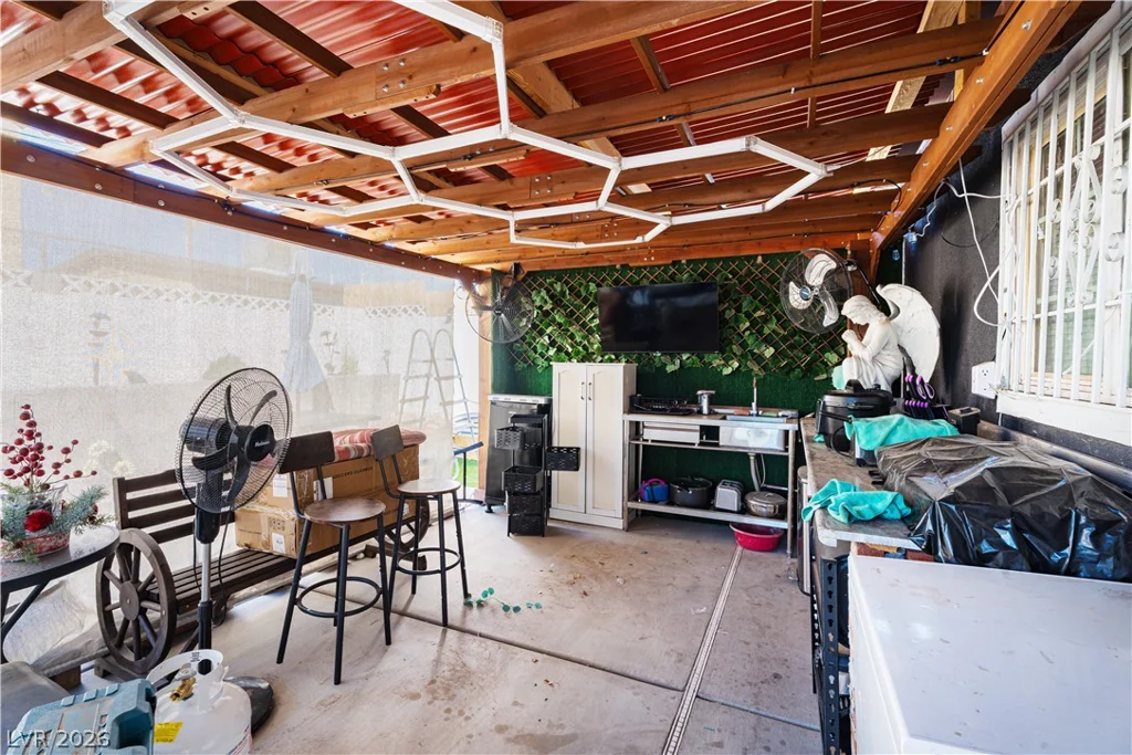 1624 L, Las Vegas, NV 89106
