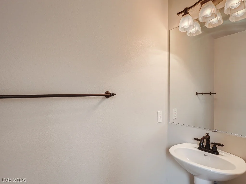 1115 Aldenwood, Las Vegas, NV 89123