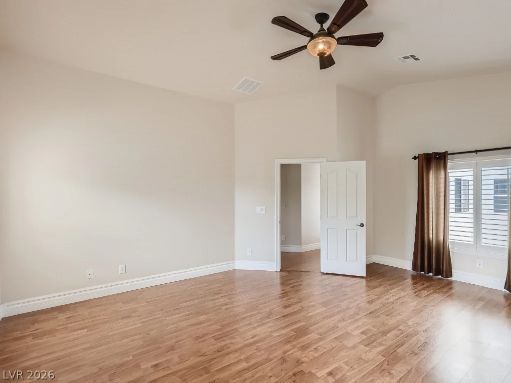 1115 Aldenwood, Las Vegas, NV 89123