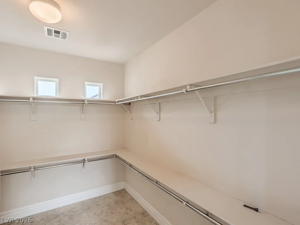 1115 Aldenwood, Las Vegas, NV 89123
