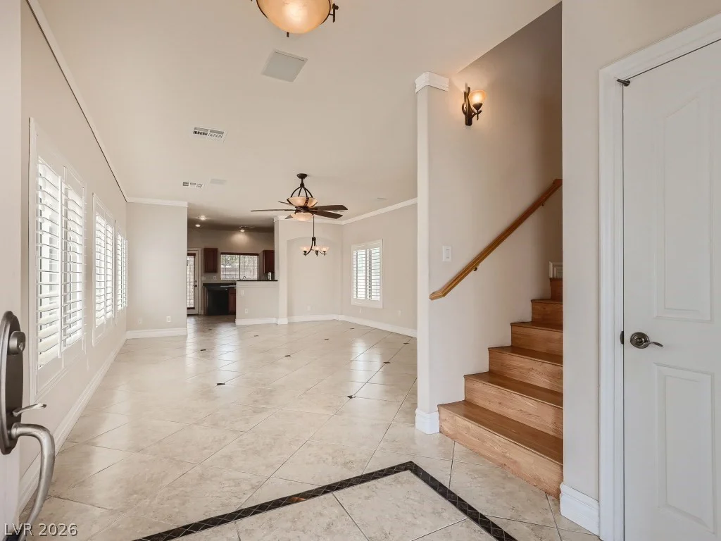 1115 Aldenwood, Las Vegas, NV 89123