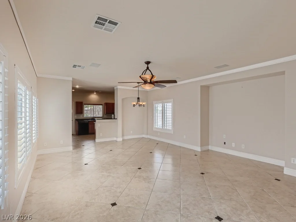 1115 Aldenwood, Las Vegas, NV 89123