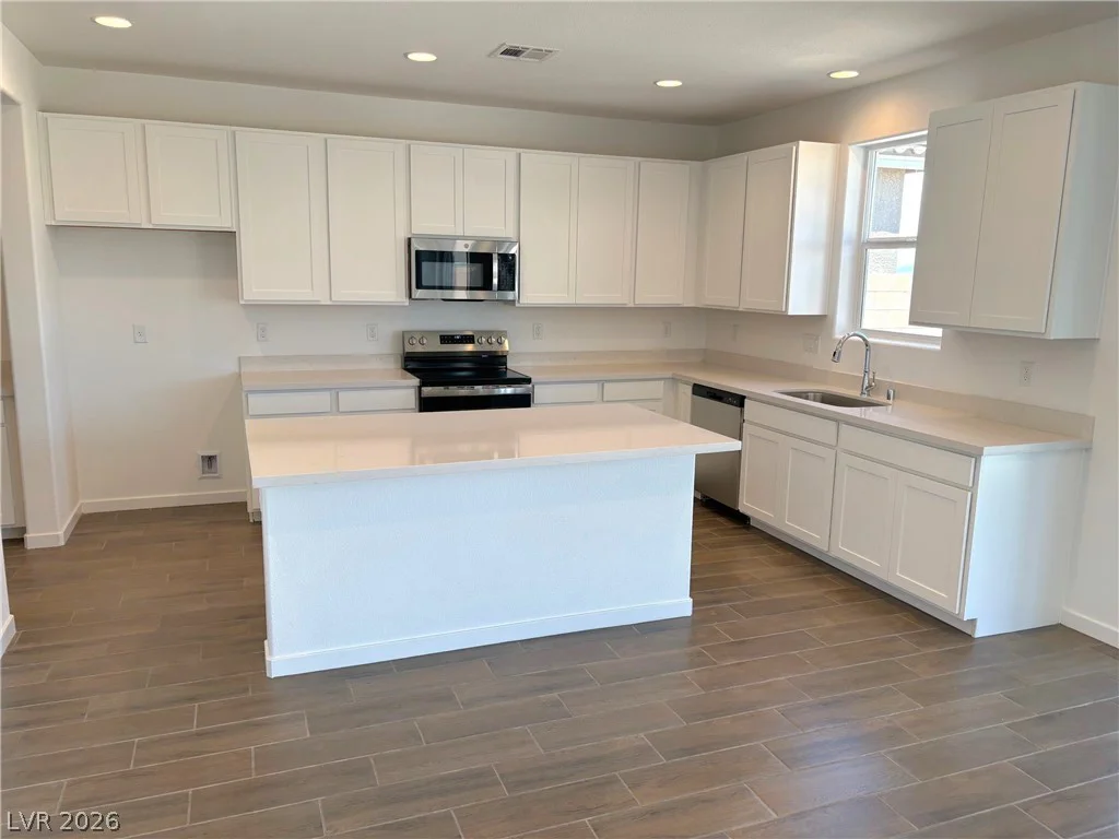 5688 Badlands, Pahrump, NV 89061