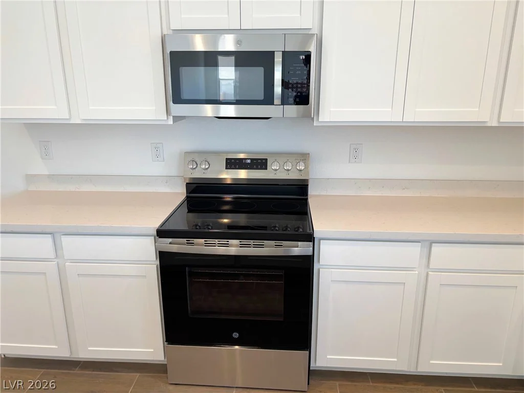 5688 Badlands, Pahrump, NV 89061