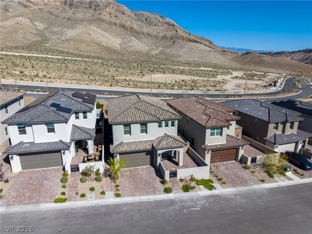 11852 River Hawk, Las Vegas, NV 89138