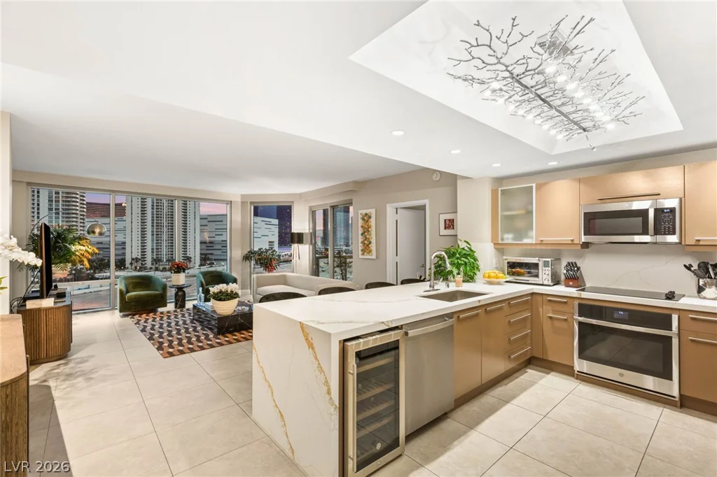 222 Karen, Las Vegas, NV 89109