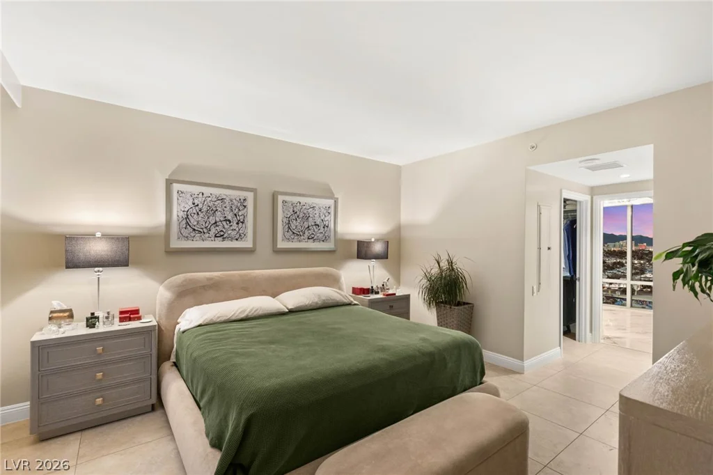 222 Karen, Las Vegas, NV 89109
