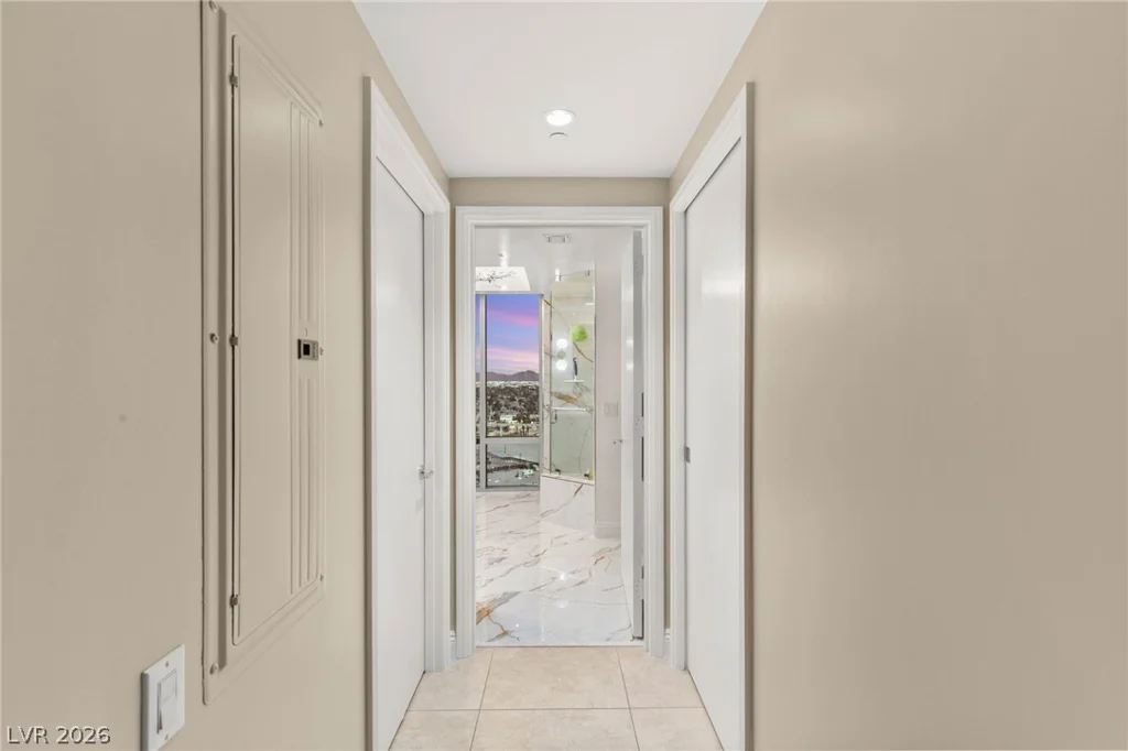 222 Karen, Las Vegas, NV 89109