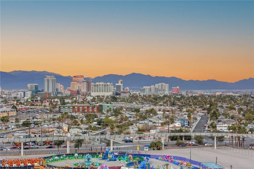 222 Karen, Las Vegas, NV 89109