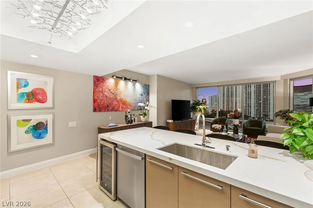 222 Karen, Las Vegas, NV 89109