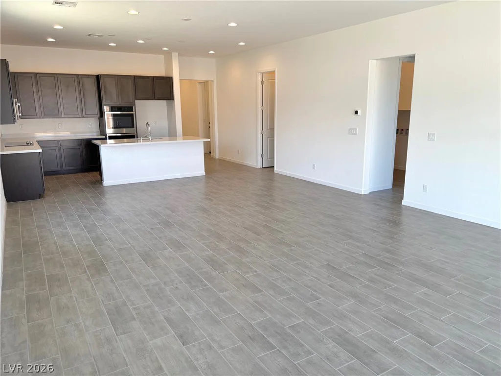 5720 Badlands, Pahrump, NV 89061