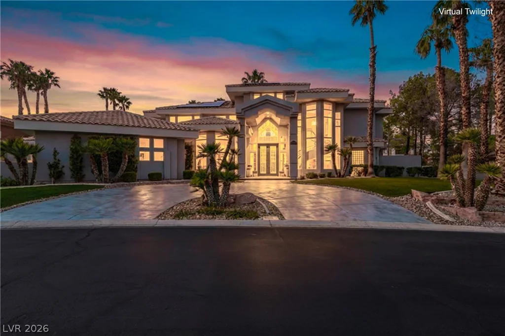 8632 Canyon View, Las Vegas, NV 89117