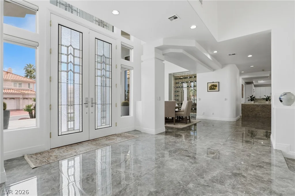 8632 Canyon View, Las Vegas, NV 89117