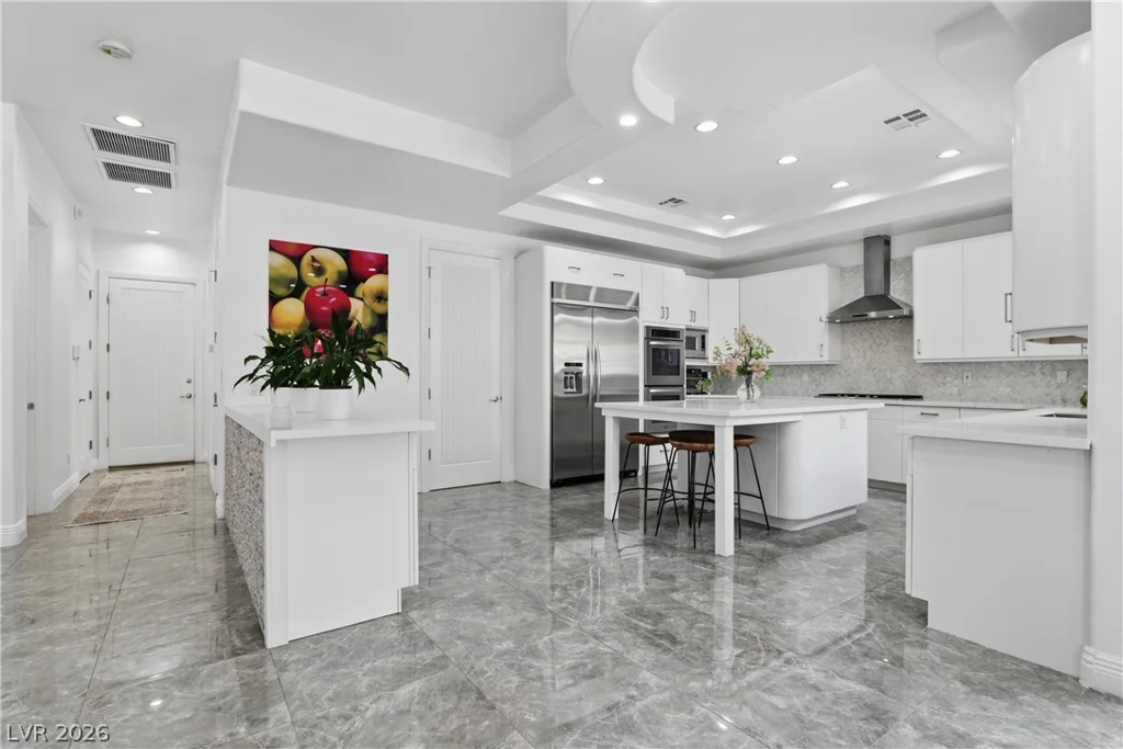 8632 Canyon View, Las Vegas, NV 89117
