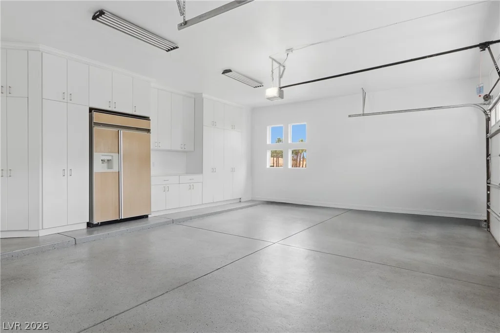 8632 Canyon View, Las Vegas, NV 89117