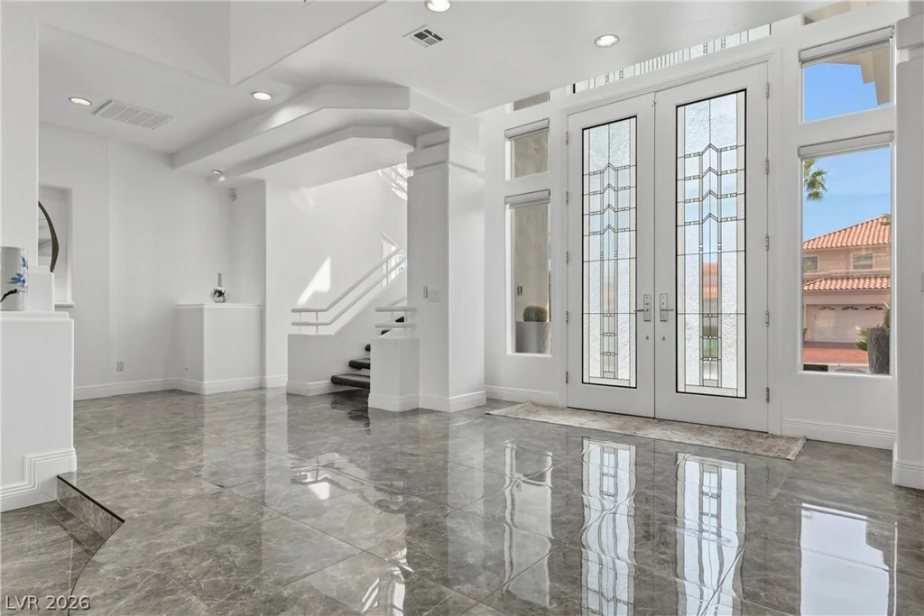 8632 Canyon View, Las Vegas, NV 89117