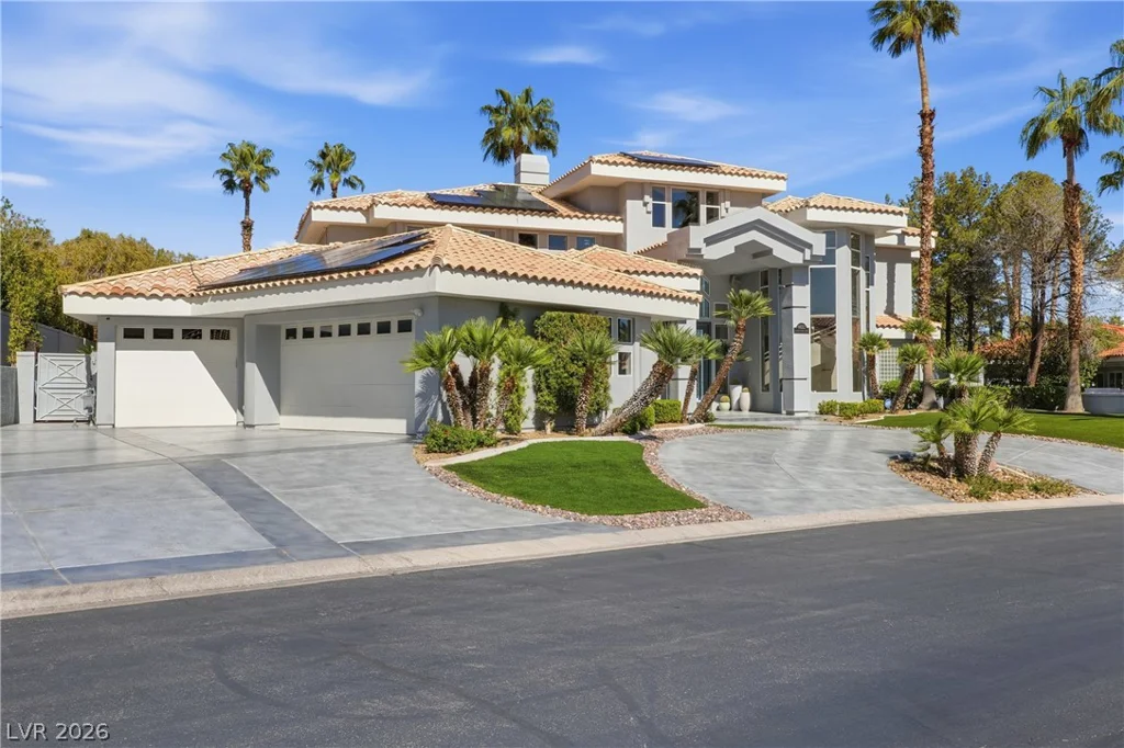 8632 Canyon View, Las Vegas, NV 89117