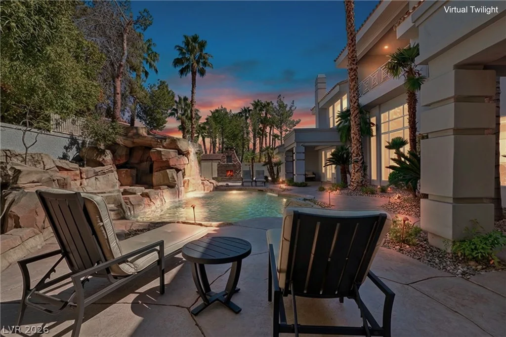 8632 Canyon View, Las Vegas, NV 89117