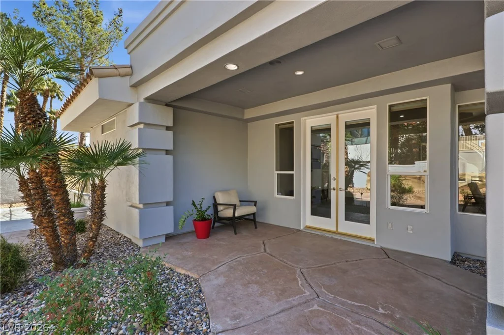 8632 Canyon View, Las Vegas, NV 89117
