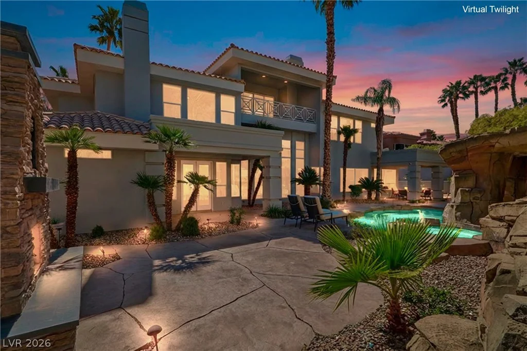 8632 Canyon View, Las Vegas, NV 89117