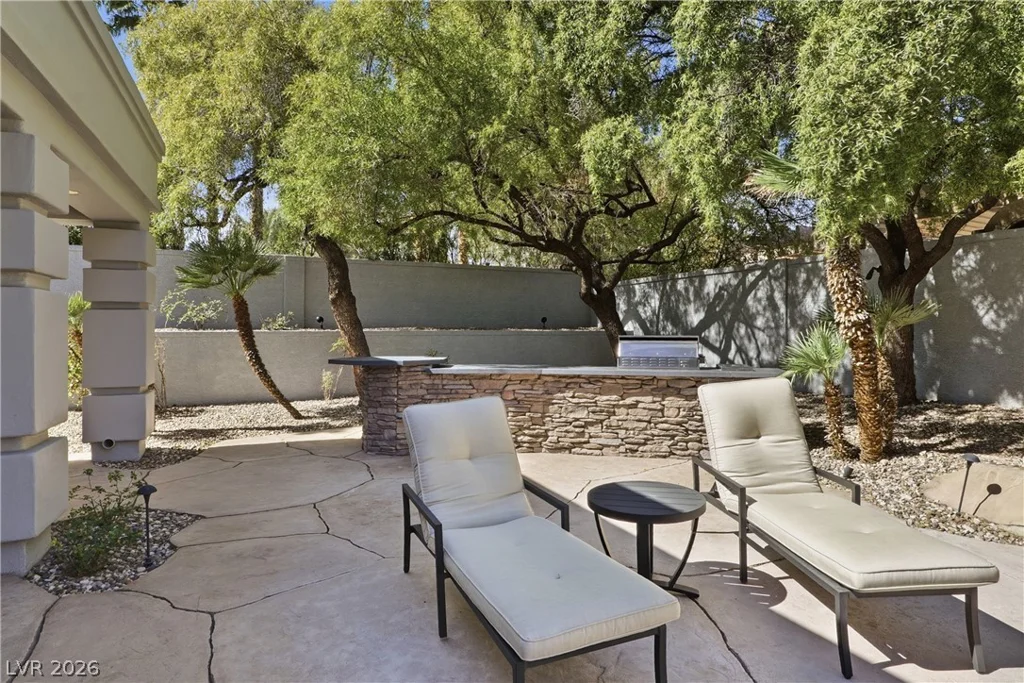 8632 Canyon View, Las Vegas, NV 89117