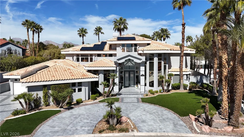8632 Canyon View, Las Vegas, NV 89117