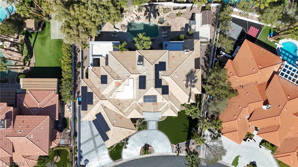 8632 Canyon View, Las Vegas, NV 89117