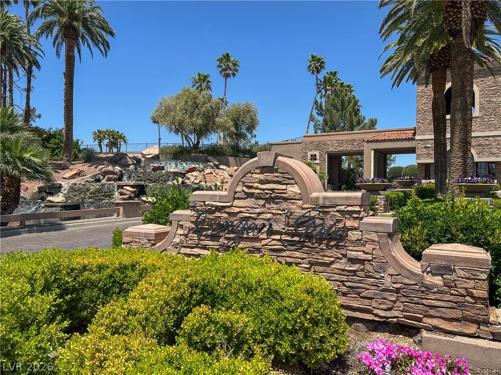 8632 Canyon View, Las Vegas, NV 89117