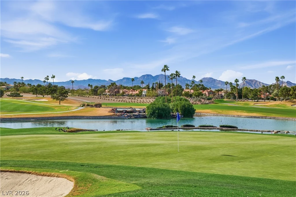 8632 Canyon View, Las Vegas, NV 89117