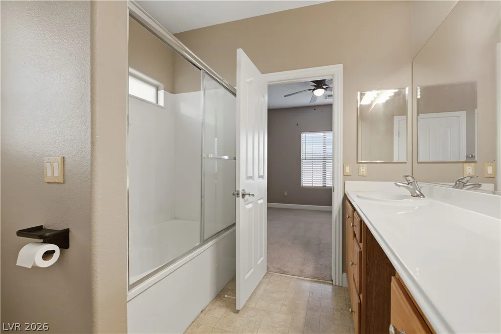 7383 Lionheart, Las Vegas, NV 89123