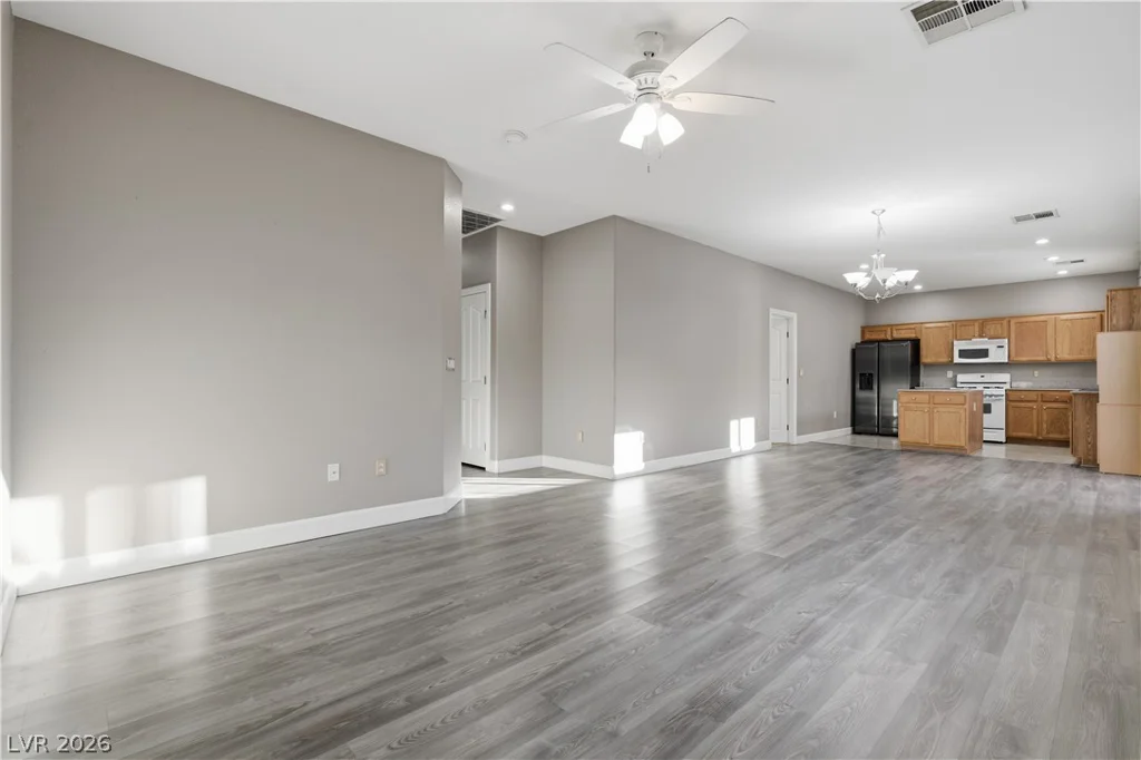 7383 Lionheart, Las Vegas, NV 89123
