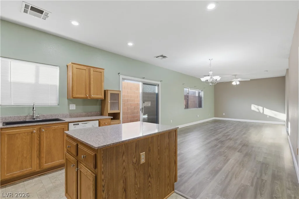 7383 Lionheart, Las Vegas, NV 89123