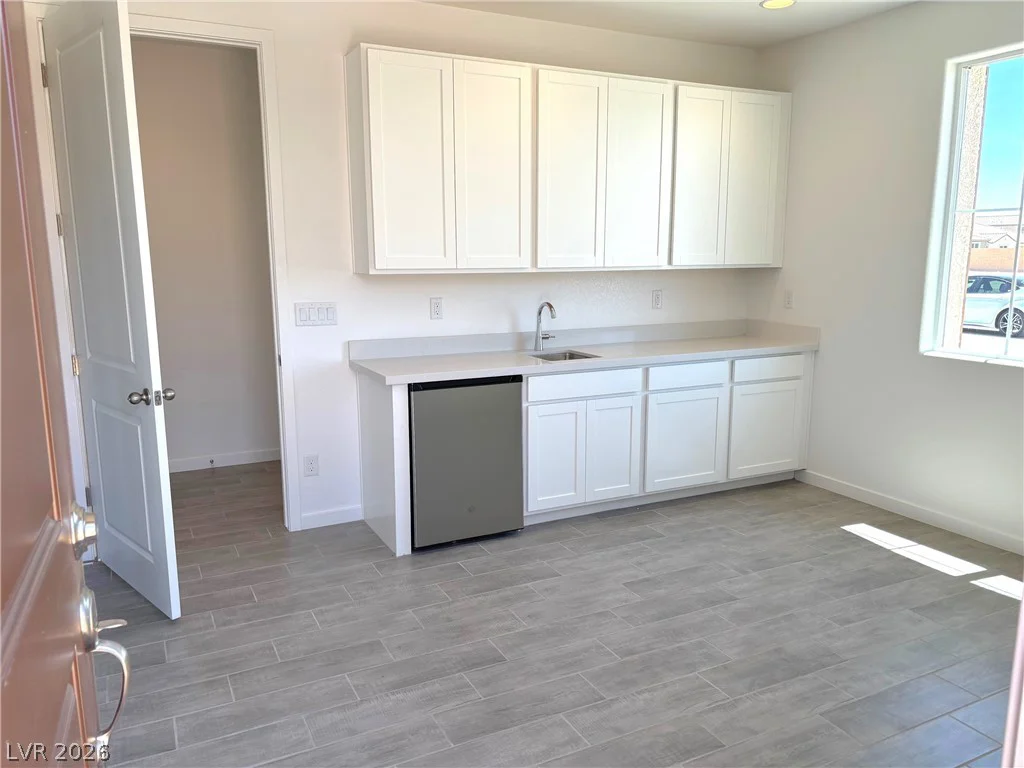 5712 Badlands, Pahrump, NV 89061