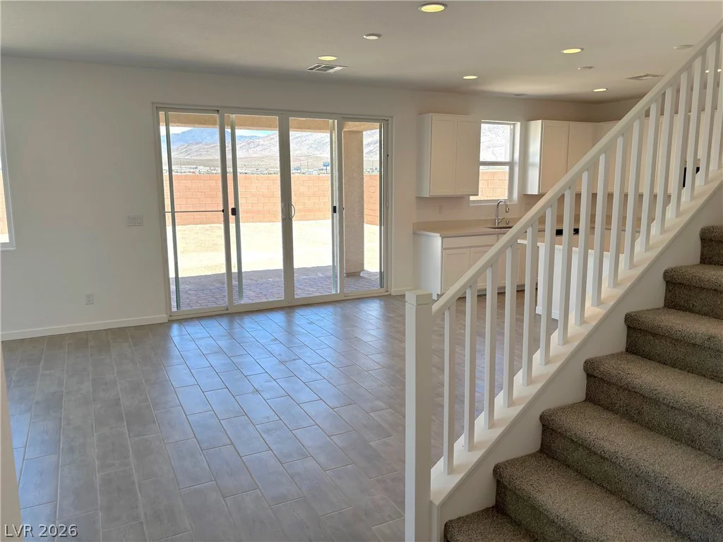 5712 Badlands, Pahrump, NV 89061