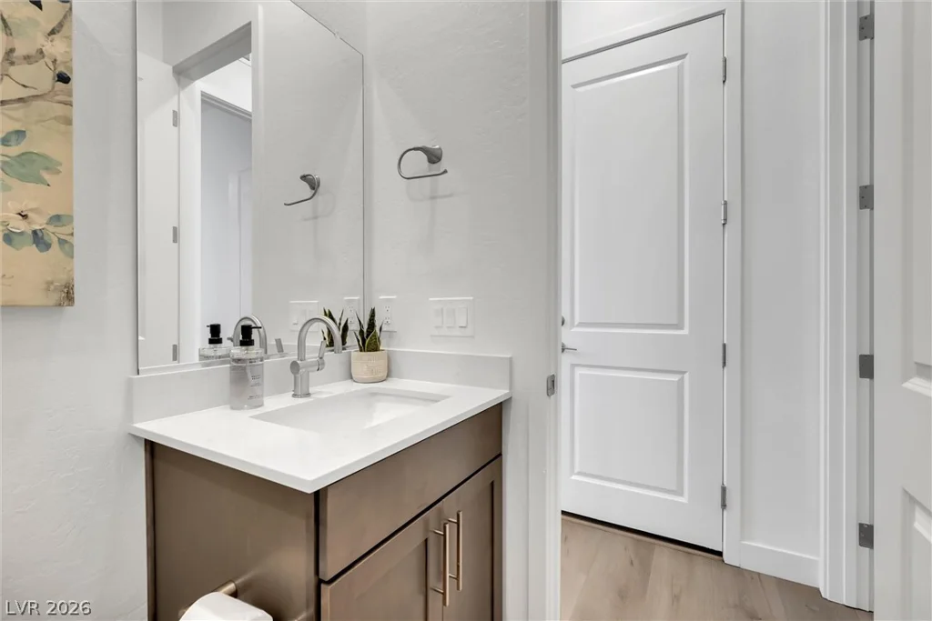 1563 Crested Eagle, Las Vegas, NV 89138
