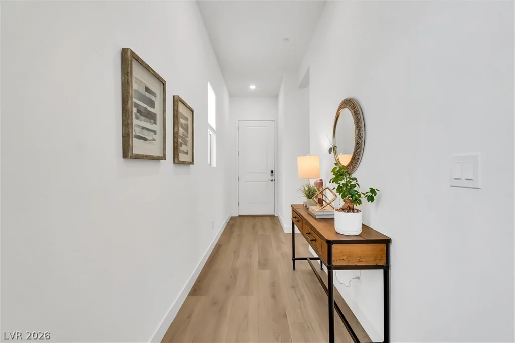 1563 Crested Eagle, Las Vegas, NV 89138