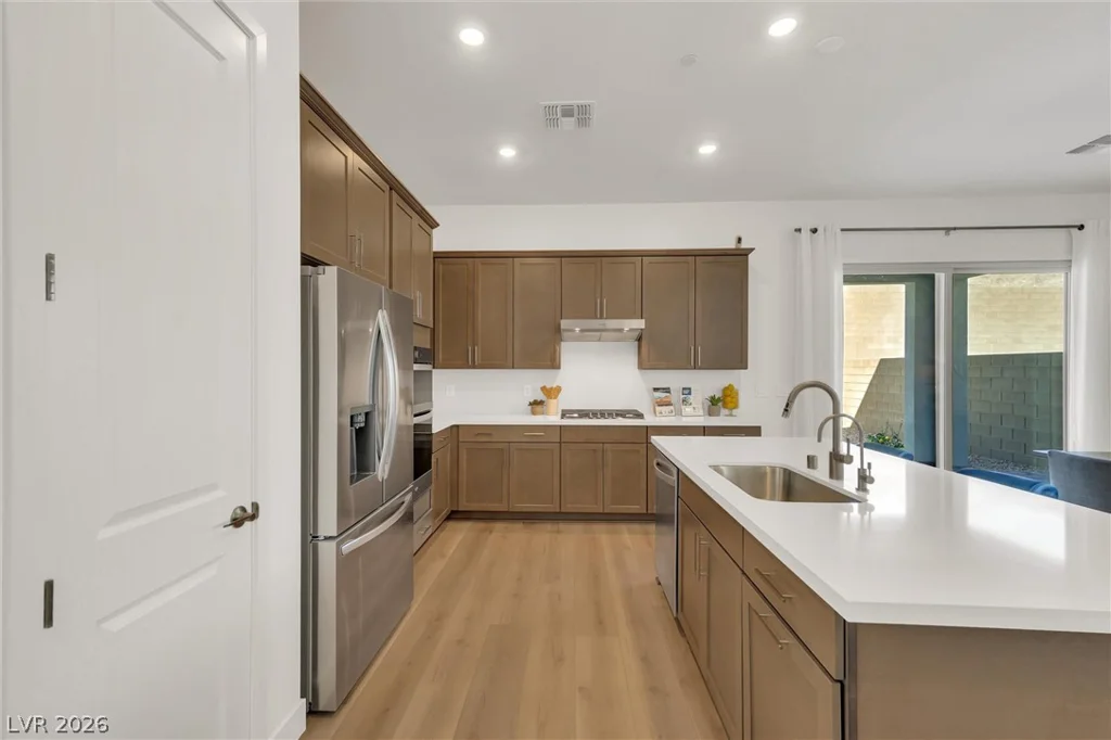 1563 Crested Eagle, Las Vegas, NV 89138
