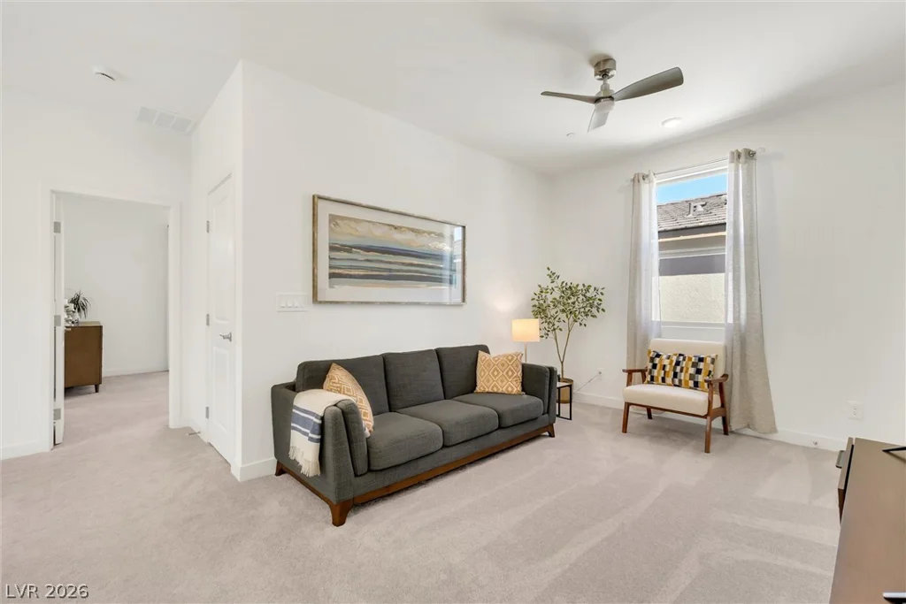 1563 Crested Eagle, Las Vegas, NV 89138