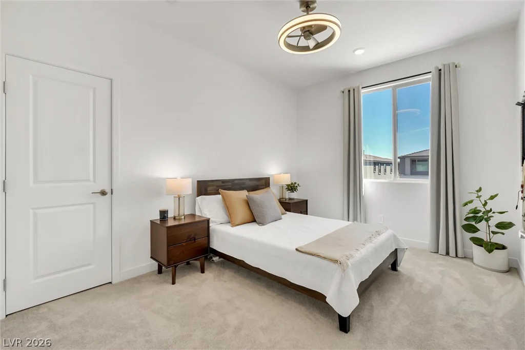 1563 Crested Eagle, Las Vegas, NV 89138