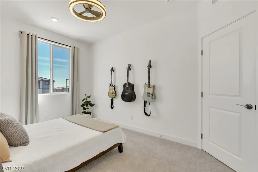 1563 Crested Eagle, Las Vegas, NV 89138