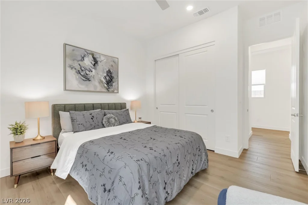 1563 Crested Eagle, Las Vegas, NV 89138