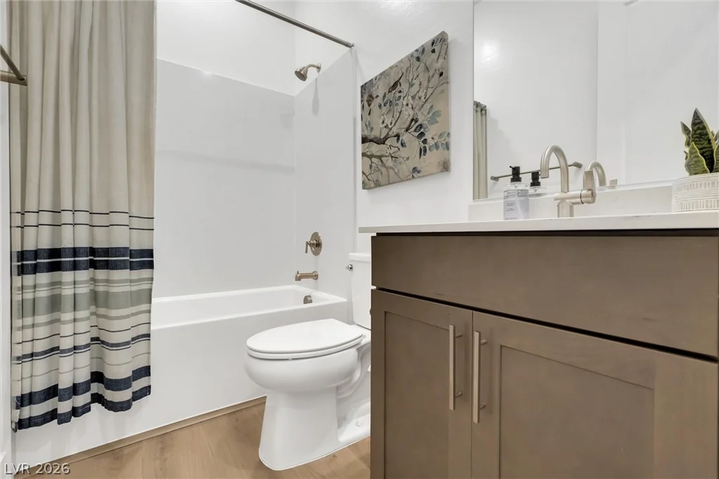 1563 Crested Eagle, Las Vegas, NV 89138